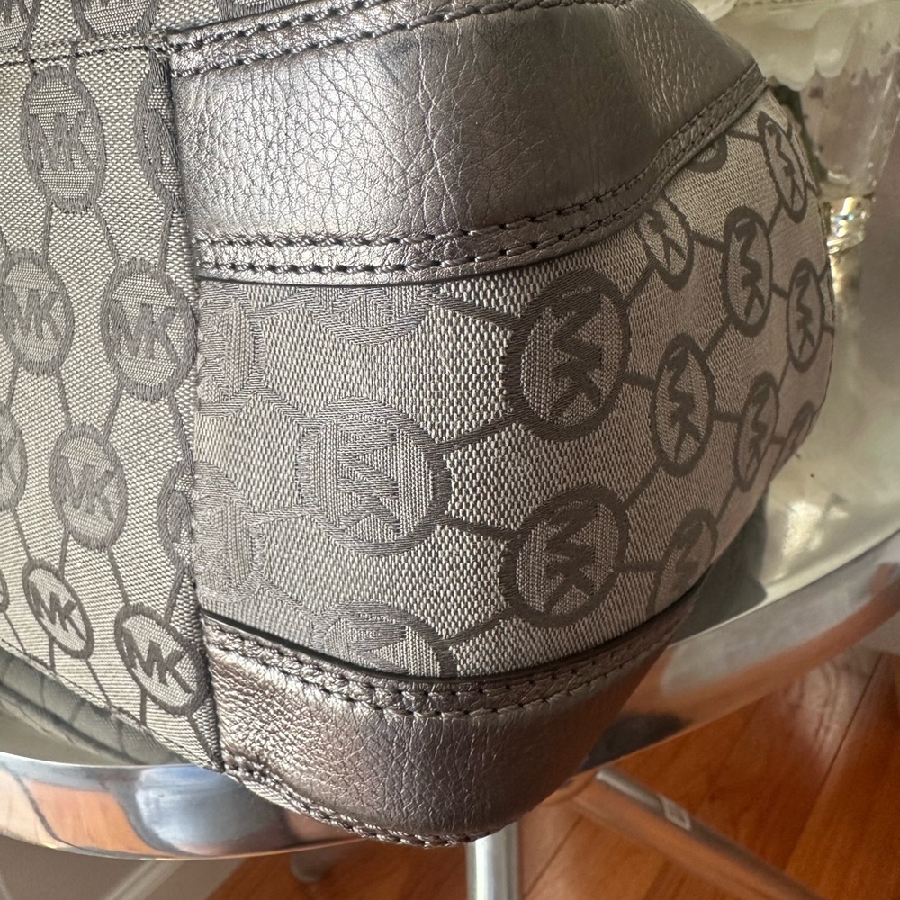Michael Kors Silver Hardware Monogram Shoulder Ba… - image 8